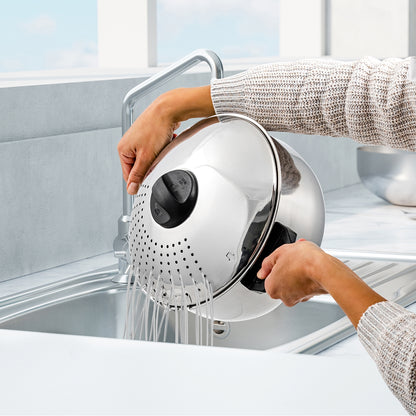 Ovente 4.8 Qt Stainless Steel Pasta Pot with Strainer Lid CW15131S