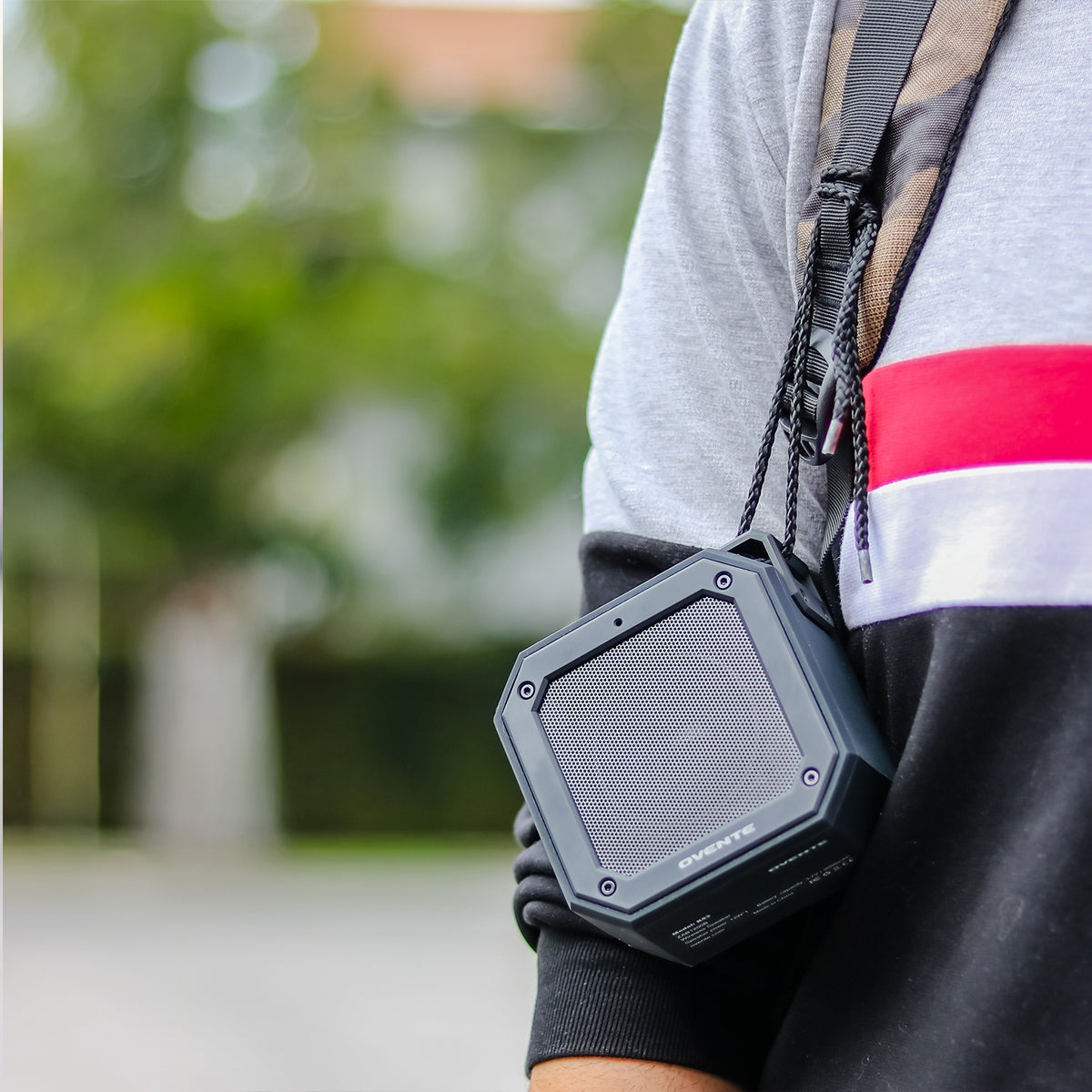 Ovente 2000 mAh Waterproof Wireless Speaker ZA1200B